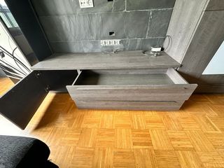 Mueble de salón modular madera y cristal