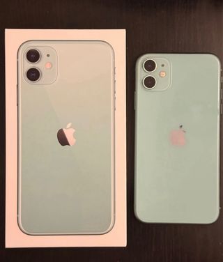 iPhone 11 64GB Azul en muy buen estado