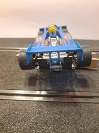 Scalextric Tyrrell P34 Azul
