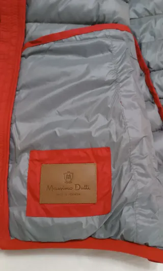 Chaqueta de plumas roja chico