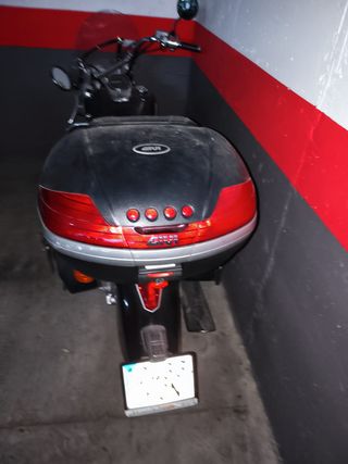 Honda VT 750 C Negra