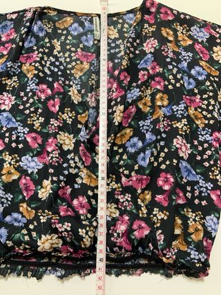 Blusa floral manga murciélago -Talla S