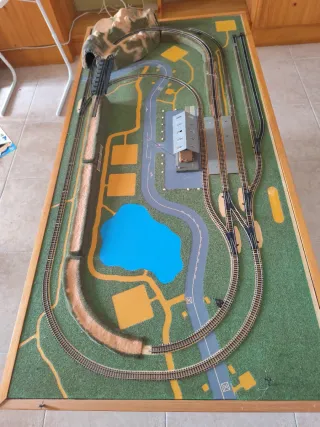 Estructura Maqueta Ibertren 2N más paisaje