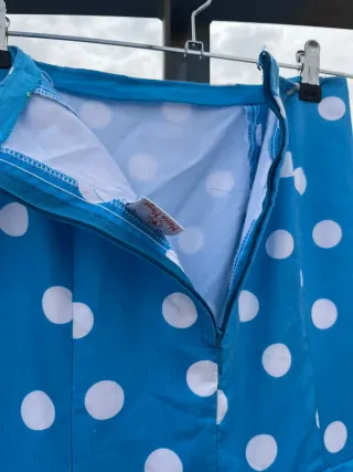 2️⃣ Conjunto Flamenco Azul Lunares Blancos