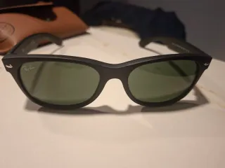 Gafas de sol Ray-Ban negras