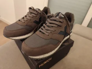 Zapatillas Munich Talla 40 Nuevas