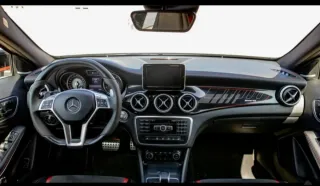 Mercedes-Benz GLA 45 AMG Performance