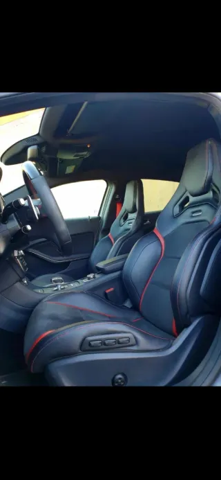 Mercedes-Benz GLA 45 AMG Performance