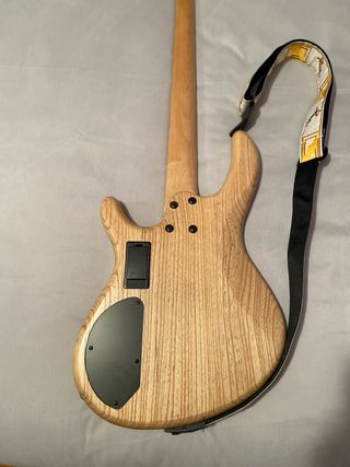 Bajo Cort Action DXL AS