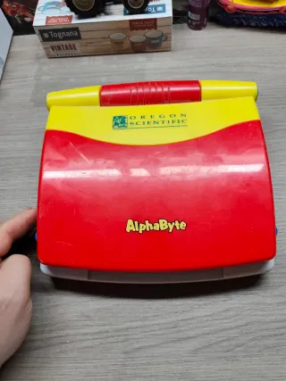 Portátil infantil Alpha Byte de Aprendizaje Oregon