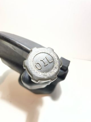 Deposito aceite Piaggio ZIP SP 2000