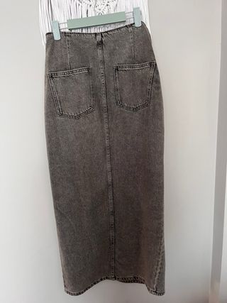 Falda larga denim gris con botones