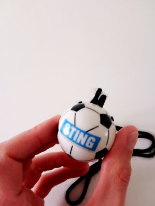 Radio Portatile Palla Calcio STING con Cordino
