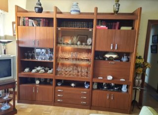 REGALO Mueble salón con vitrina