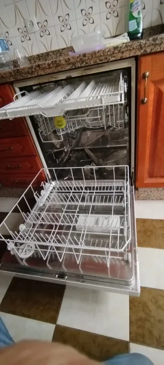Frigorífico Whirlpool y Lavavajillas Miele