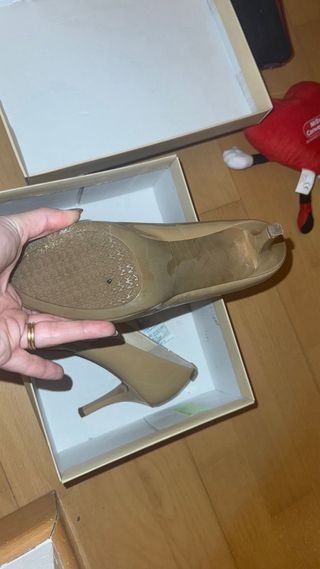 Zapatos Michael Kors Beige Tacón