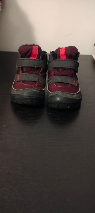 Botas Montaña Quechua Waterproof T.24