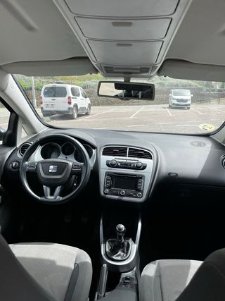 SEAT Altea XL 2.0 tdi muy equipado