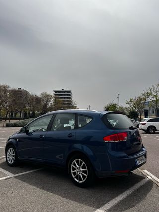 SEAT Altea XL 2.0 tdi muy equipado