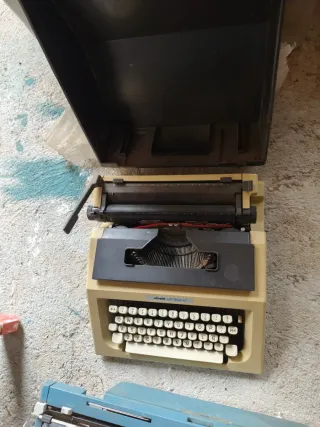Máquinas de escribir Olivetti