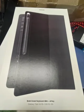 Funda con teclado  Samsung Galaxy Tab S10 Fe