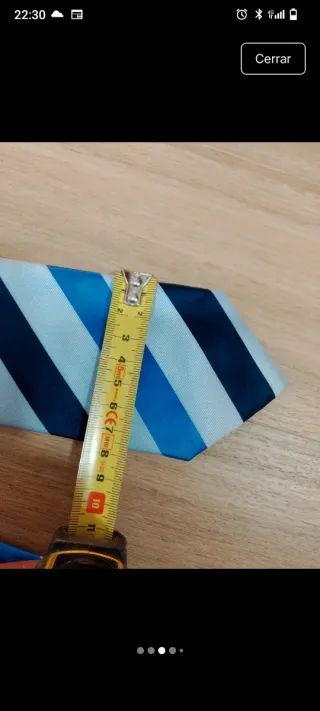 Corbata de rayas azul