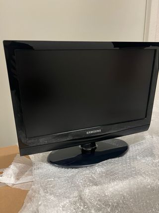 Televisión Samsung 19” LE19C350 Poco Uso