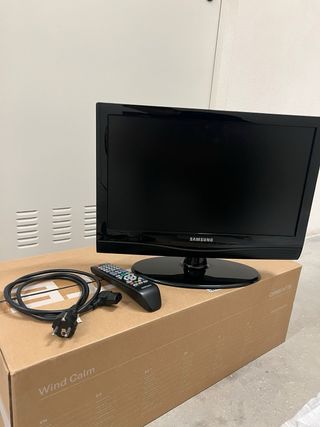 Televisión Samsung 19” LE19C350 Poco Uso