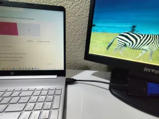 Monitor Pantalla INVES en buen estado