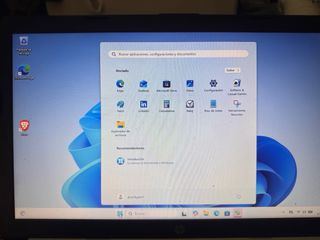 HP 15-db1010ns AMD Ryzen 7 2.3GHz
