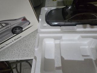 Mercedes Clase E W213 1/18 iscale