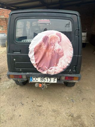 Suzuki Samurai 2000