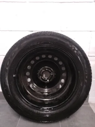 Rueda de coche