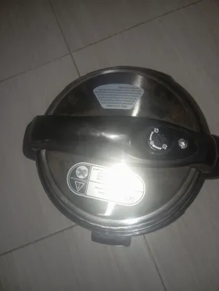 Olla a presión eléctrica Modelod