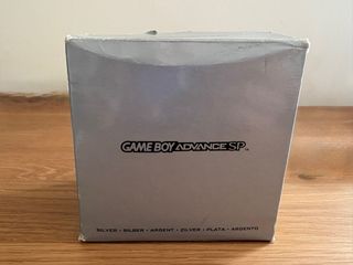Game Boy Advance SP Plata Caja y Manuales + zelda