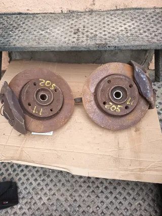 Manguetas y pinzas Peugeot 205 Diesel