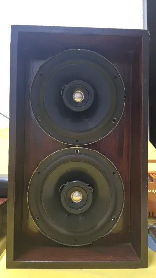 Pioneer KEH-2300R + Altavoces TS-E1677