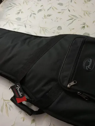 Fundas Fender Negras para guitarra
