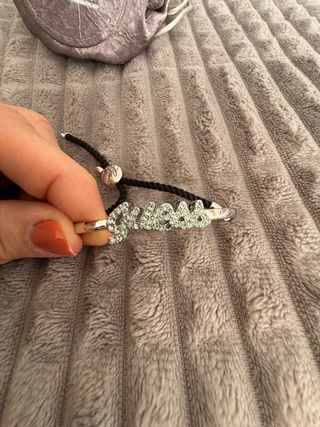 Pulsera Guess con cristales plateada