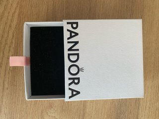 Pulsera Pandora Moments - 18,5 cm de largo + caja