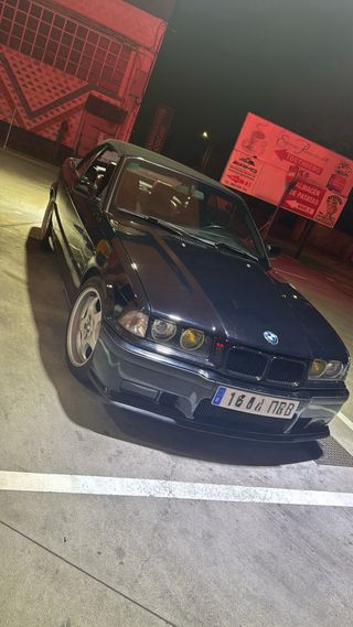 BMW E36 320i 1995