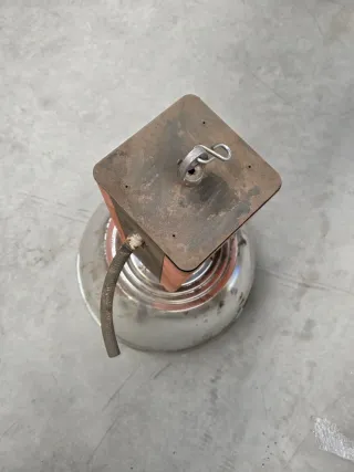 Faro industrial halógeno