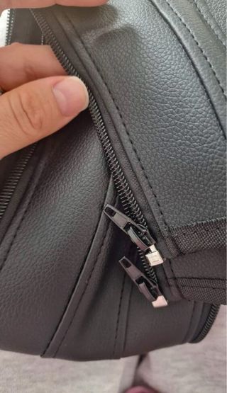 Cubierta para manillar de carrito negra.