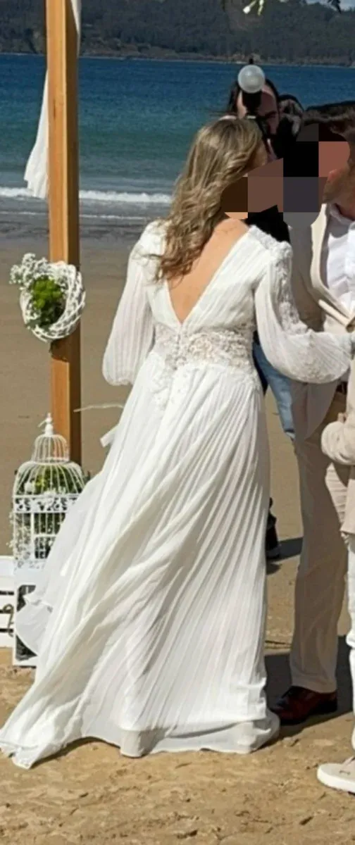 Abito da sposa boho con pizzo a maniche lunghe