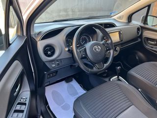 Toyota Yaris Hybrid 1.5 100Cv FEEL ¡¡PEGATINA ECO!