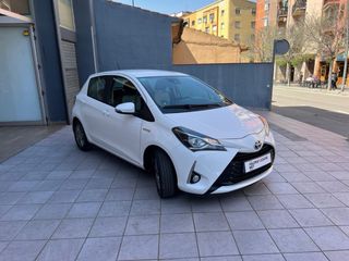 Toyota Yaris Hybrid 1.5 100Cv FEEL ¡¡PEGATINA ECO!