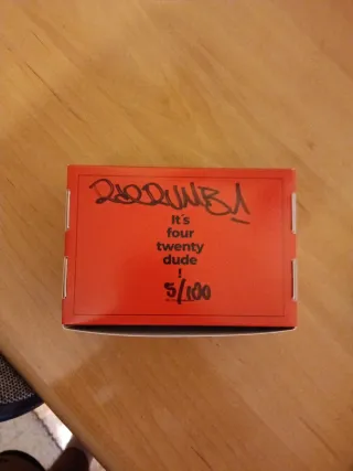 R de Rumba Mixtape Cassette Player AT420