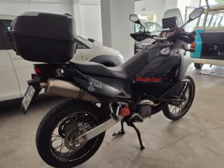 KTM 990 Adventure Negra