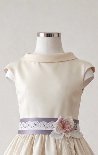 Traje Comunión Seda Talla 8. NUEVO
