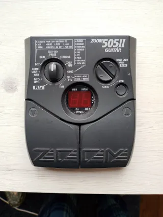 Pedalera Multiefectos Zoom 505II Guitarra